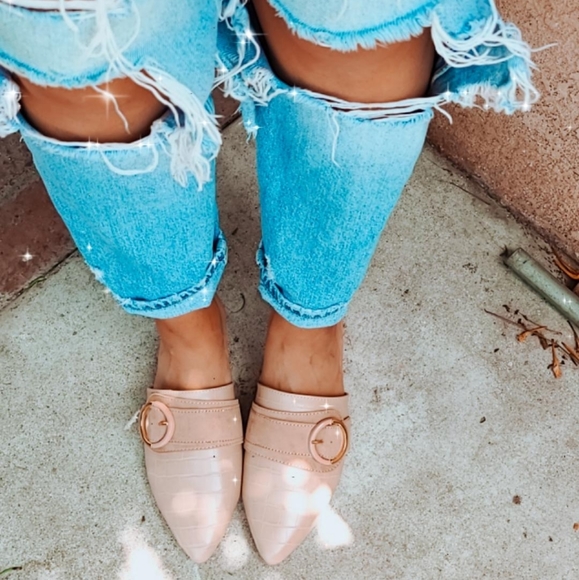 🚨//The Amber// Taupe mule Flat - Picture 8 of 8